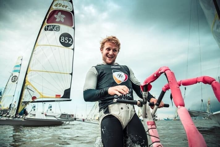   Bonne humeur à Gdynia : Justus Schmidt navigue enfin à nouveau dans le même bateau que son chef de file habituel Max Boehme. Leur cinquième place à ces championnats d'Europe en dit long sur la qualité actuelle du duo de Kiel, après une longue pause due à leurs études.