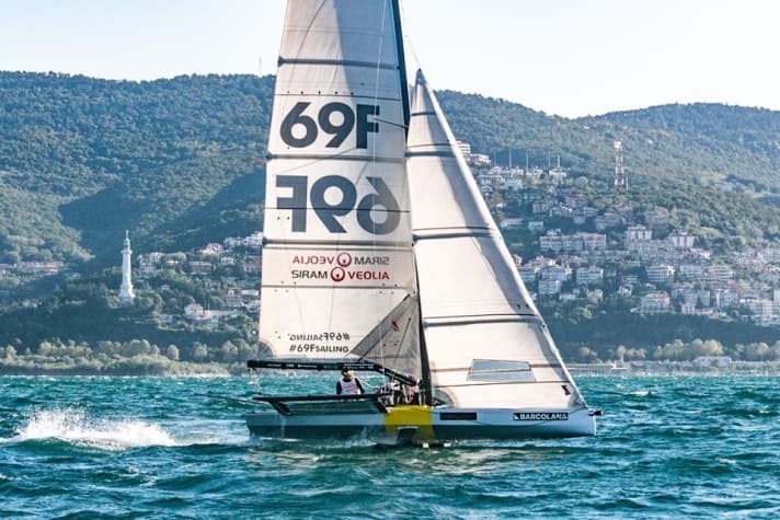   69F en action sur le lac de Garde