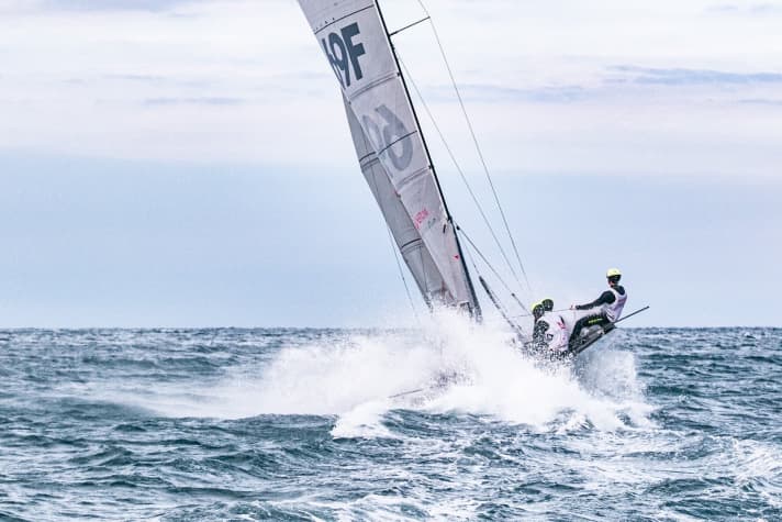   It can obviously get wet on the 69F