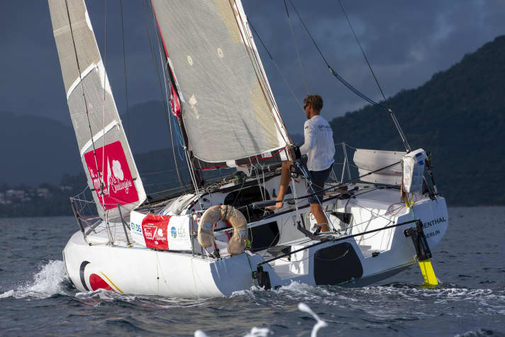   I club di provenienza di Bogacki sono il Kieler Yacht-Club e il Düsseldorfer Yacht-Club, mentre il porto di provenienza del "Lilienthal" è Berlino.