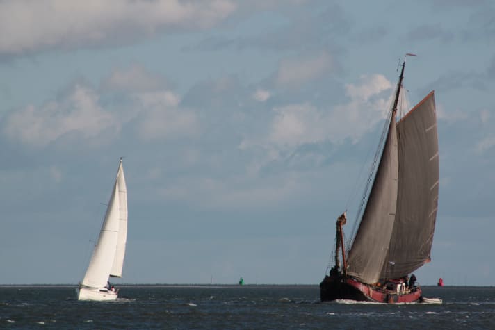   Gehören zum Revier dazu: die Plattbodenschiffe der braunen Flotte