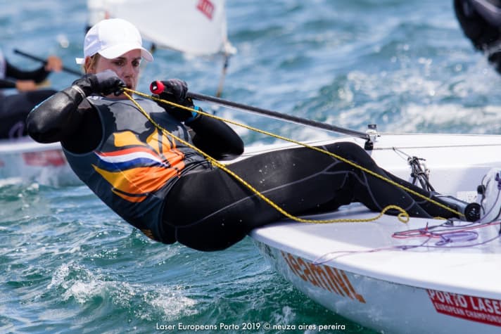   La campionessa olimpica Marit Bouwmeester in azione