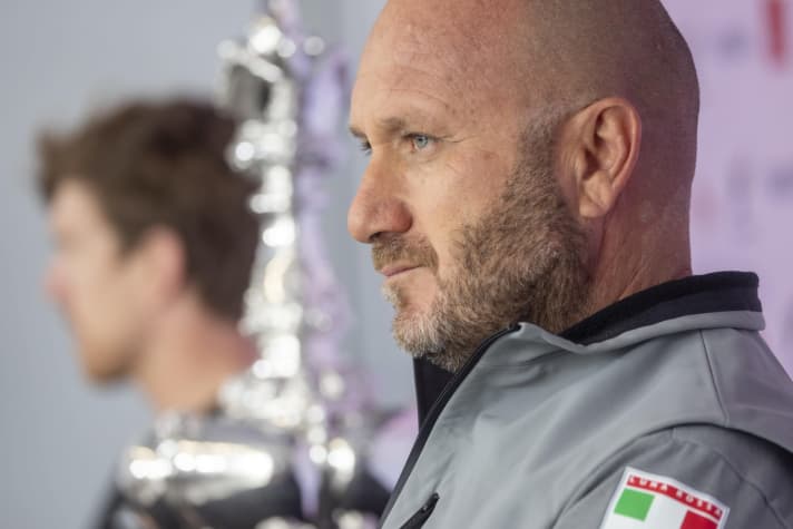   Max Sirena, Teamchef der Italiener Carlo Borlenghi 