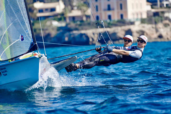   Synchron im Doppel-Trapez-Einsatz: Deutschlands erfolgreichstes Team in der noch jungen olympischen Skiff-Geschichte, die Erik Heil und Thomas Plößel aktiv mitgestalten