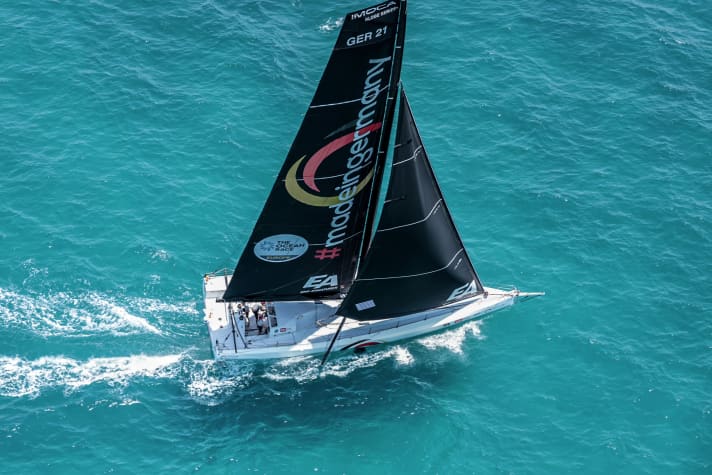   Schöne Luftaufnahme der deutschen "Einstein"