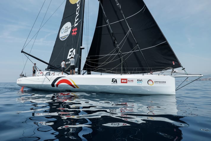   In an almost complete lull, it was all about tenths of a knot