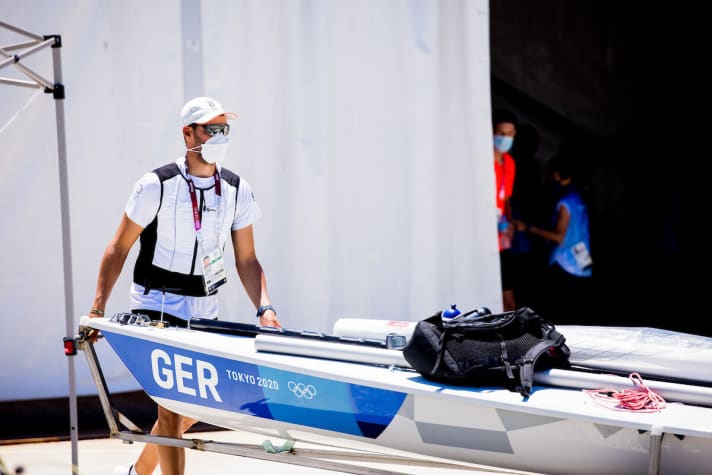   Confident and focused, Philipp Buhl pushed his Laser into the harbour apron. He likes the boat he has been allocated...