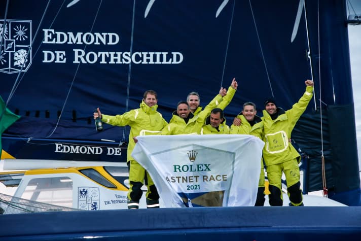   Achieved: great joy for the "Maxi Edmond de Rothschild" team