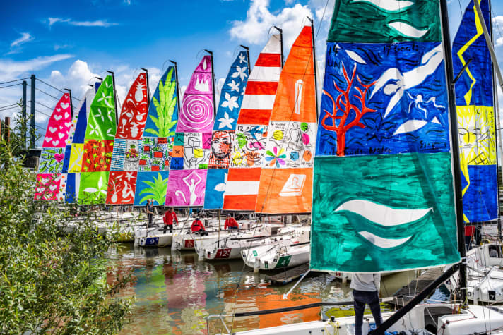   L'année dernière déjà, la "Kulturregatta" a présenté des œuvres d'art inhabituelles sur des voiles.