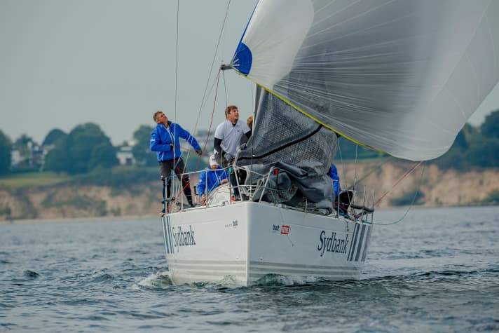   Les vainqueurs de la Kiel Cup en ORC II et au classement combiné ORC I & II : l'équipe de Torsten Bastiansen sur "Xen-Sydbank".