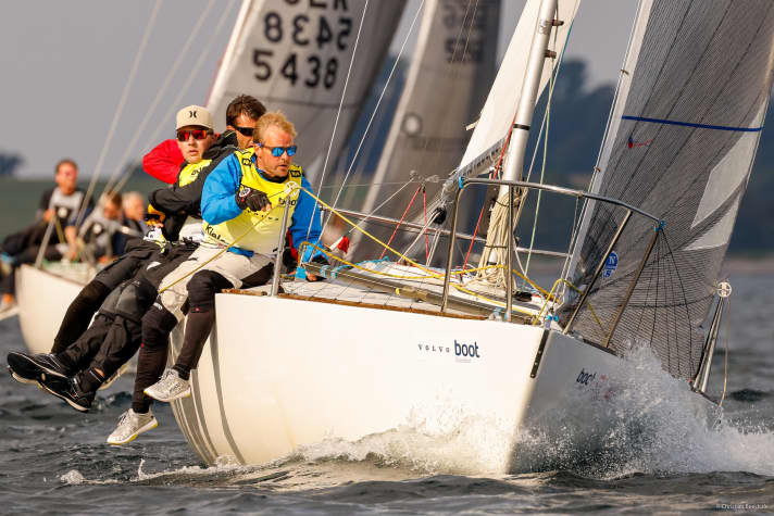  Vainqueur en J 24 : Fabian Damm et son équipe de Hambourg sur "Hungriger Wolf".