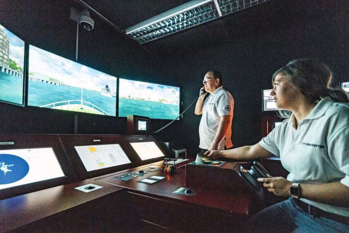   Close to reality: communication training for emergencies at the Bremen simulator centre