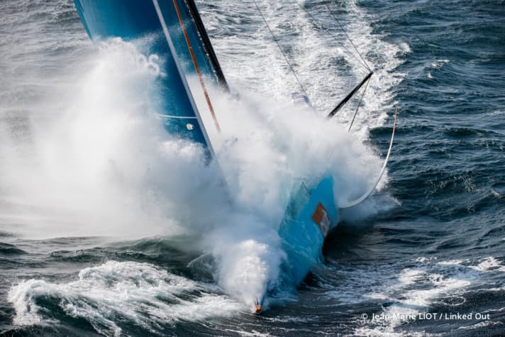  Con la potenza di uno yacht Imoca: "LinkedOut" solca le onde