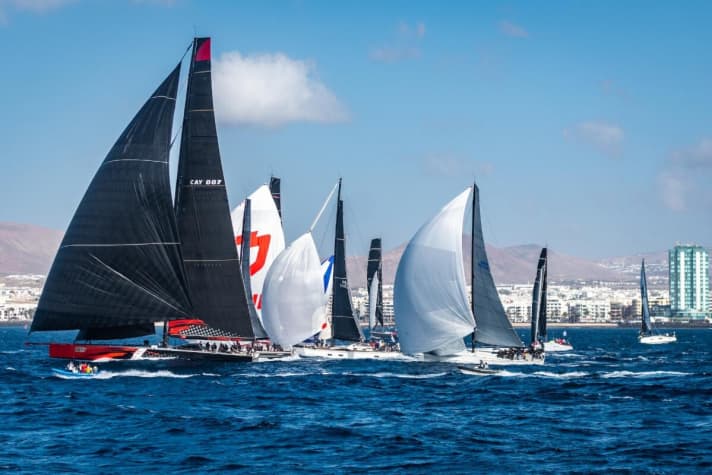   Le départ de l'équipage du "Comanche" pour la 8e RORC Transatlantic Race était déjà impressionnant