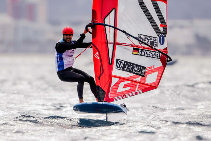   iQFoiler Sebastian Kördel in his element