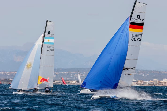   Racing as usual: Olympic bronze medallists Paul Kohlhoff and Alica Stuhlemmer from the Kiel Yacht Club