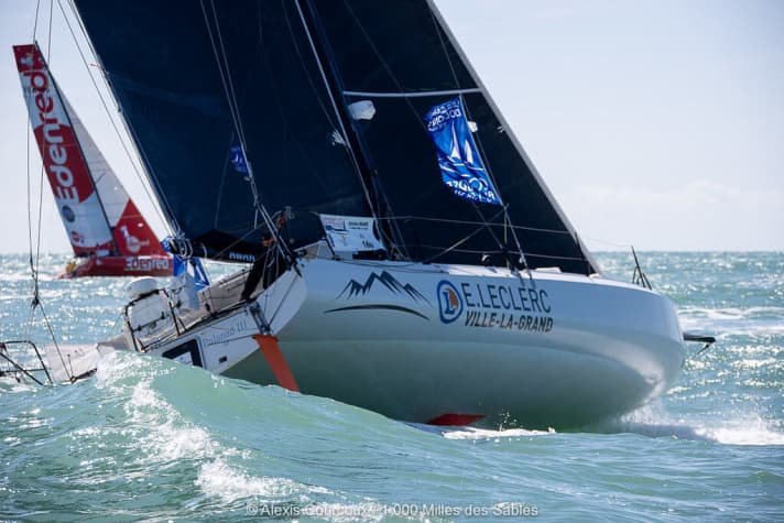   Antoin Magret avec "E. Leclerc Ville-La-Grand" en route vers l'arrivée