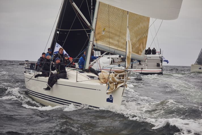 Segelsport zum Genießen vor Helgoland