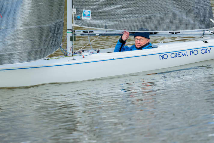   Libor has discovered the former Paralympic 2.4 for himself. He has christened his boat "No crew, no cry", which already describes one of the boat's main advantages, which is booming in Germany. Libor helps sailmaker Frank Schönfeldt, who is also active in the class, with the development of the cloths