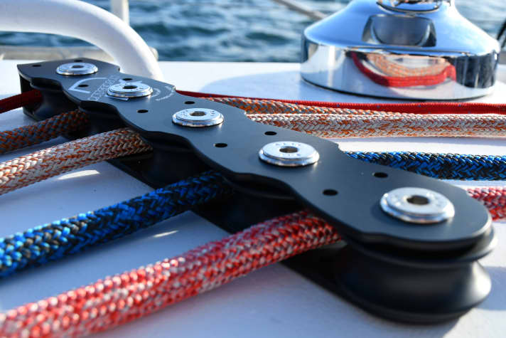 The ROC series from Rutgerson is designed for loads of up to 2.5 tonnes and is mounted on plain bearings