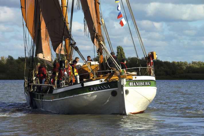 Das wohlgeformte Heck ist eines der Markenzeichen des authentischen Ewers