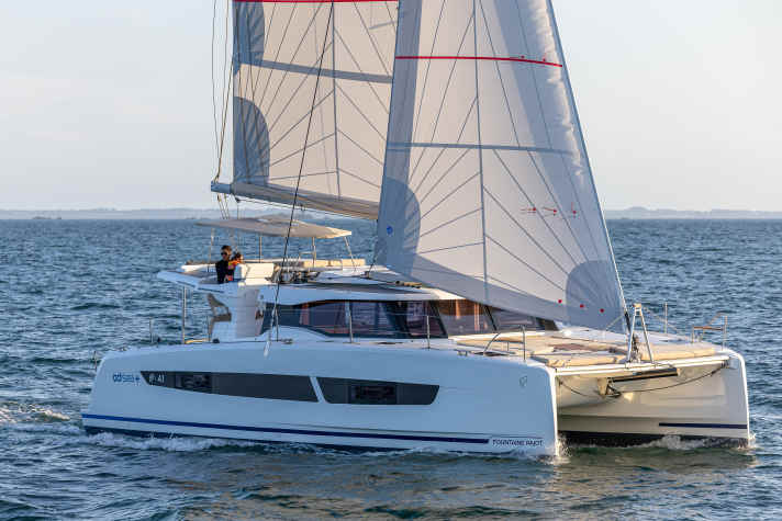 Le nouveau Fountaine Pajot 41,en baie de Quiberon, le 2 juin 2025, Photo © Jean-Marie LIOT / Fountaine Pajot
