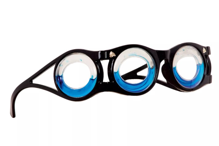 Fixieren Sie den Horizont. So deckt sich der empfundene Eindruck der Schiffsbewegung mit der visuellen Realität