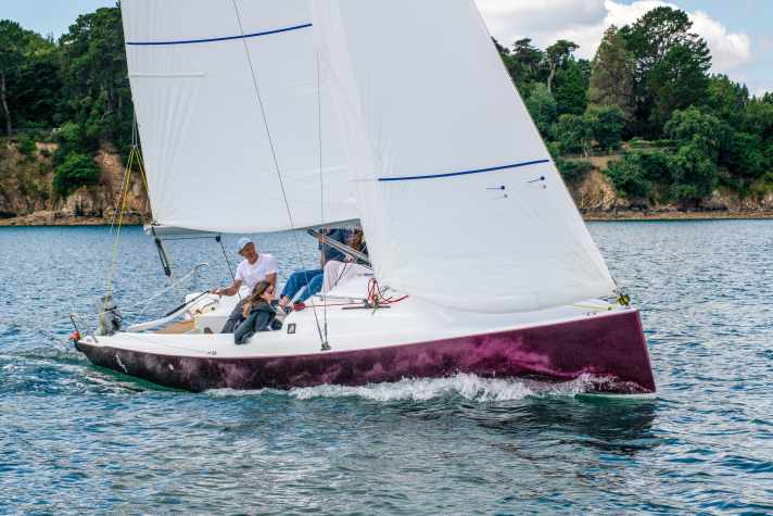 yacht/j7-cecile-hoynant13_cb771e1fe212e62ca464e365f458206a