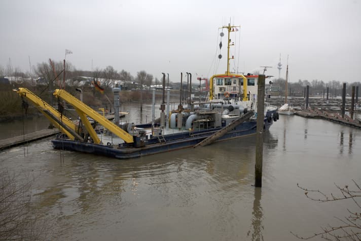 Suction dredger in Hamburg marina