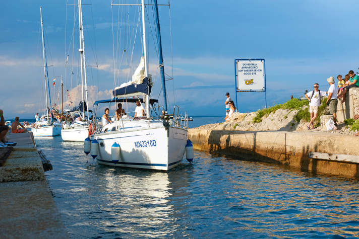 Le pont tournant sur le canal de Privlaka près de Mali Losinj est défectueux depuis 2022, il ne s'ouvre pas