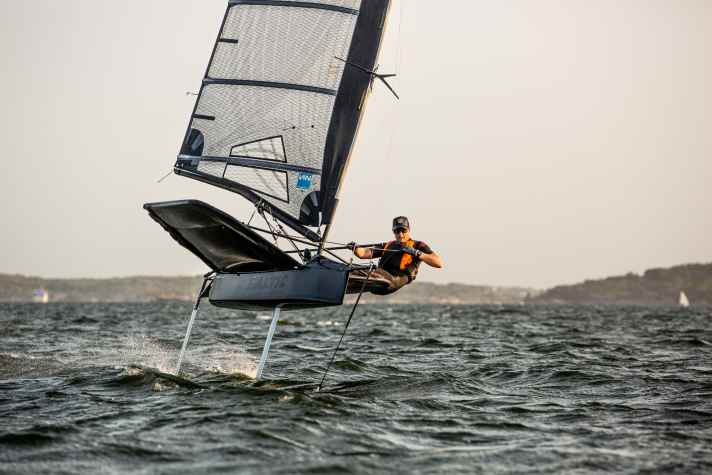 yacht/p5a0529-kopiera-low_c3bbbeec2231f3604933c16f8c4ba068