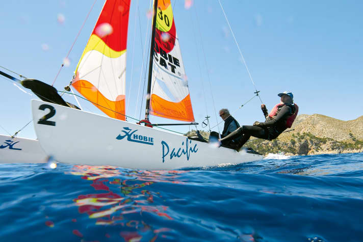 Naviguer en catamaran de plage