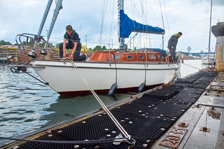 Old traps have no place as mooring lines
