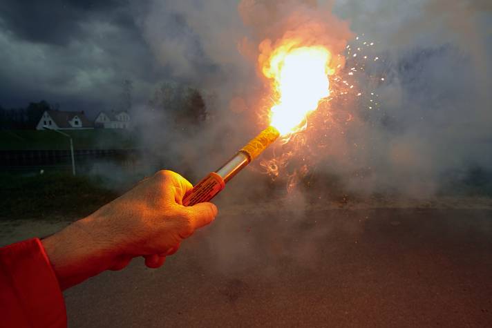 DEU;DE;GERMANY;ALLEMAGNE, Basse-Saxe, Elsfleth. 22.4.2012

Formation à la sécurité ISAF pour les plaisanciers chez MARIKOM, centre de compétences maritimes.