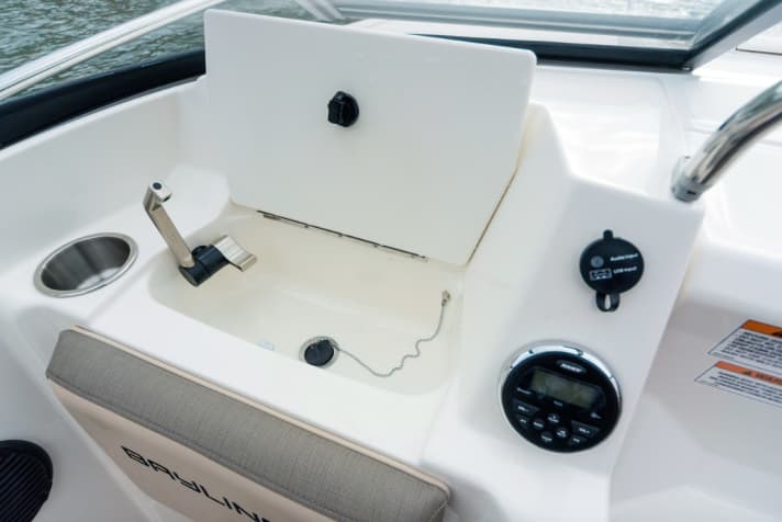 Bayliner VR 5 Outboard