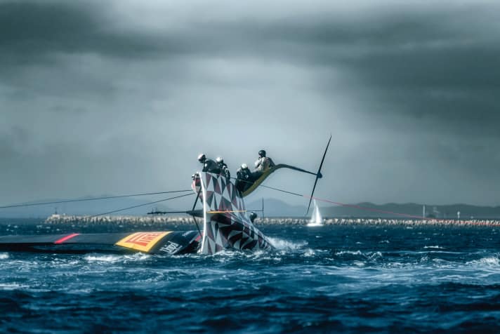 At the Louis Vuitton Cup 2024, the "Luna Rossa Prada Pirelli" team set a new negative record - and topped Lipton's losing streak.