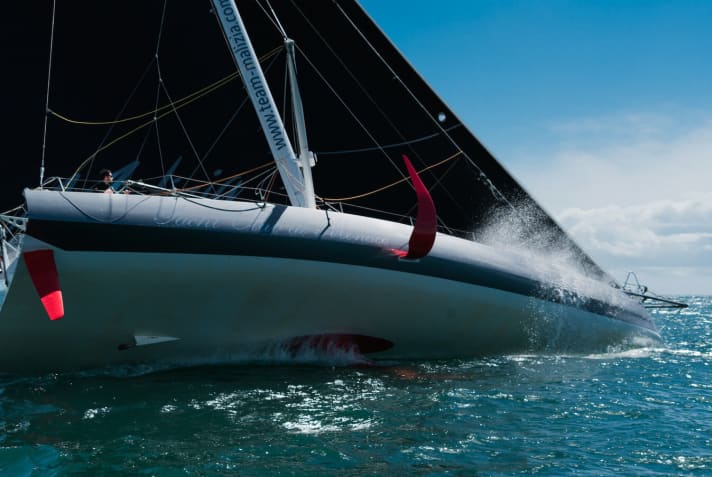   Bilden das neue Hauptfeld im Volvo Ocean Race 2021/22: foilende Imocas wie Boris Herrmanns "Malizia" auf diesem Bild