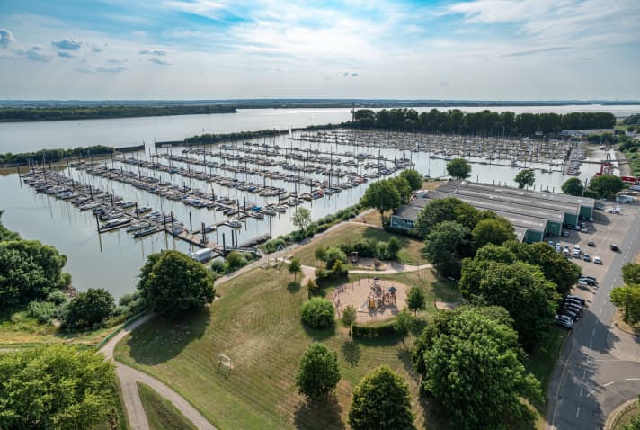 Hier im Hamburger Yachthafen soll die neue Messe stattfinden