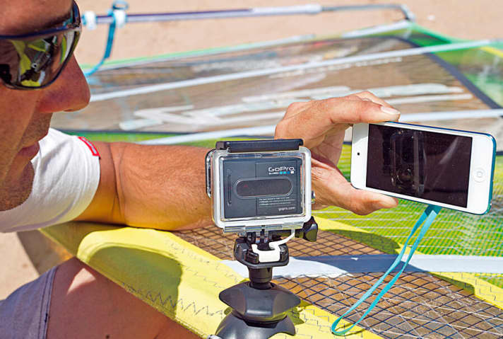 Kamera-Justierung per WLAN und Smartphone.