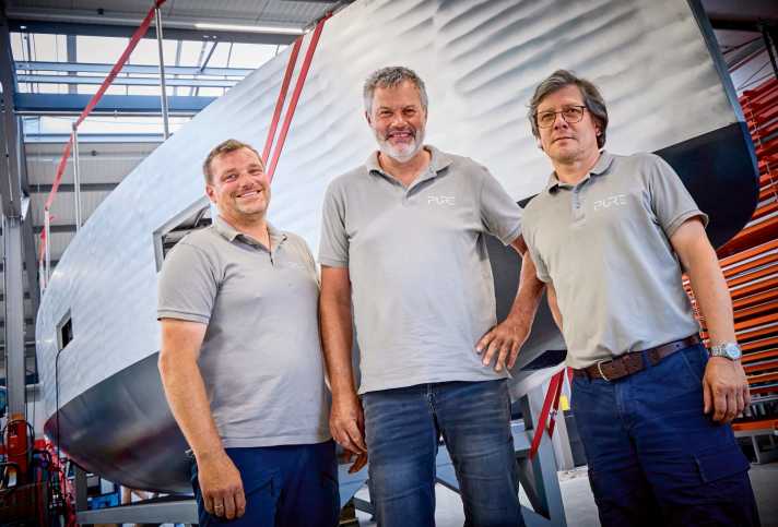 yacht/100176173_5c0a22e15606919dd6e3181f5ba9c98d