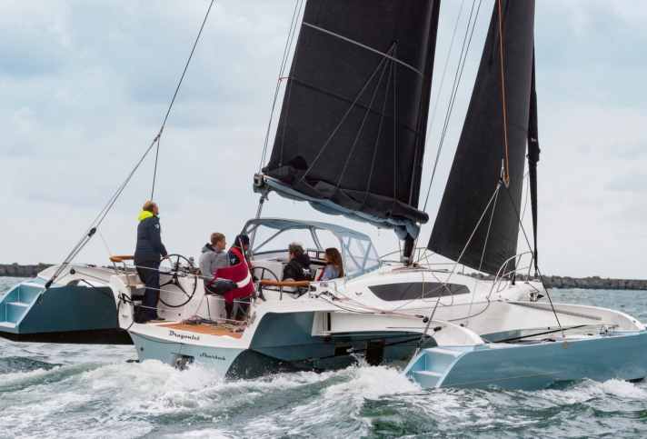 yacht/100232360_c97e98a02f6ea399579daa2bb8b21da4