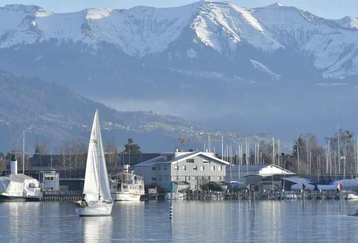 yacht/22890_b1e85c9f8d28e81d5ddad5353636b430