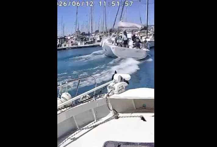 yacht/ausserkontrollesy_d74d09019abd5ff118937a65d215cdb8
