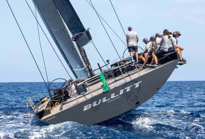 yacht/bullitt-from-owner-04_744e1825a9fe88d5caee6b919be25073