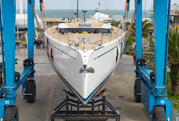 yacht/dji-20260321111511-0138-d_7e38e1064190ecfd4e4c757a5c4ef391