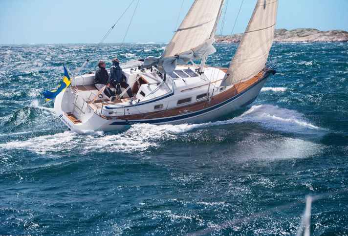 yacht/hr310-2322-2000_bafe556aac67c98d99be38d7ca79bbd1