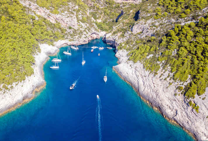 yacht/istock-1201783461_5d4f27524bb868ad9780c1453420bea9