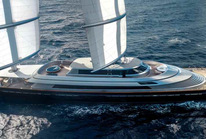 yacht/jumeirah-maltese-falcon-drone-shot-aerial-view-falcon-exterior-top-deck_428012393c9681a7de0d5756148b9093