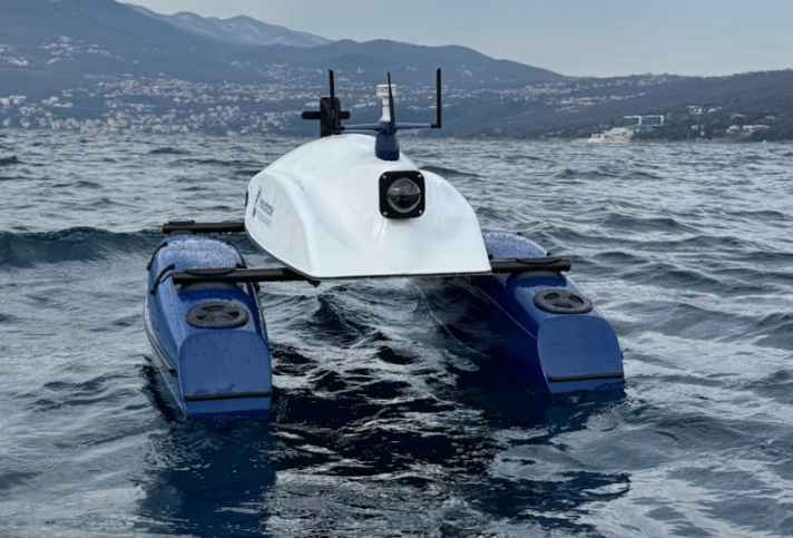 yacht/screenshot-2025-04-24-111009_eb0b6ff3b6f6da066a41e5b94c54bf2a