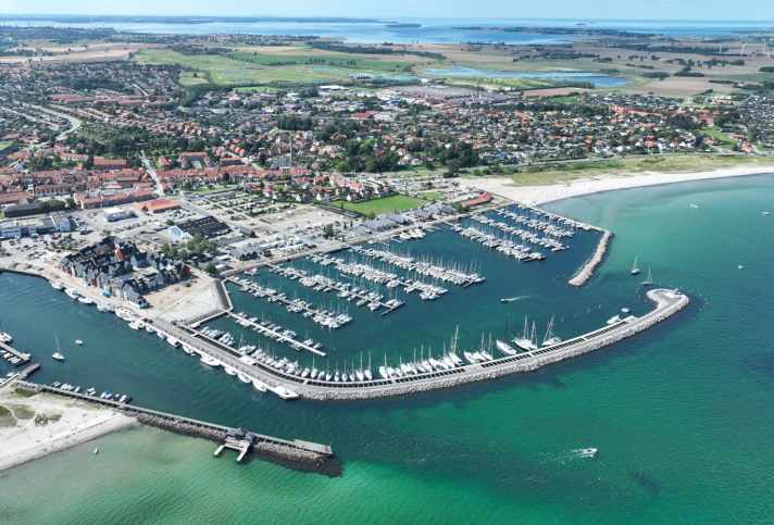 yacht/screenshot-2026-03-24-224132_0a41f3ce167a170ca037870f3c985e0a